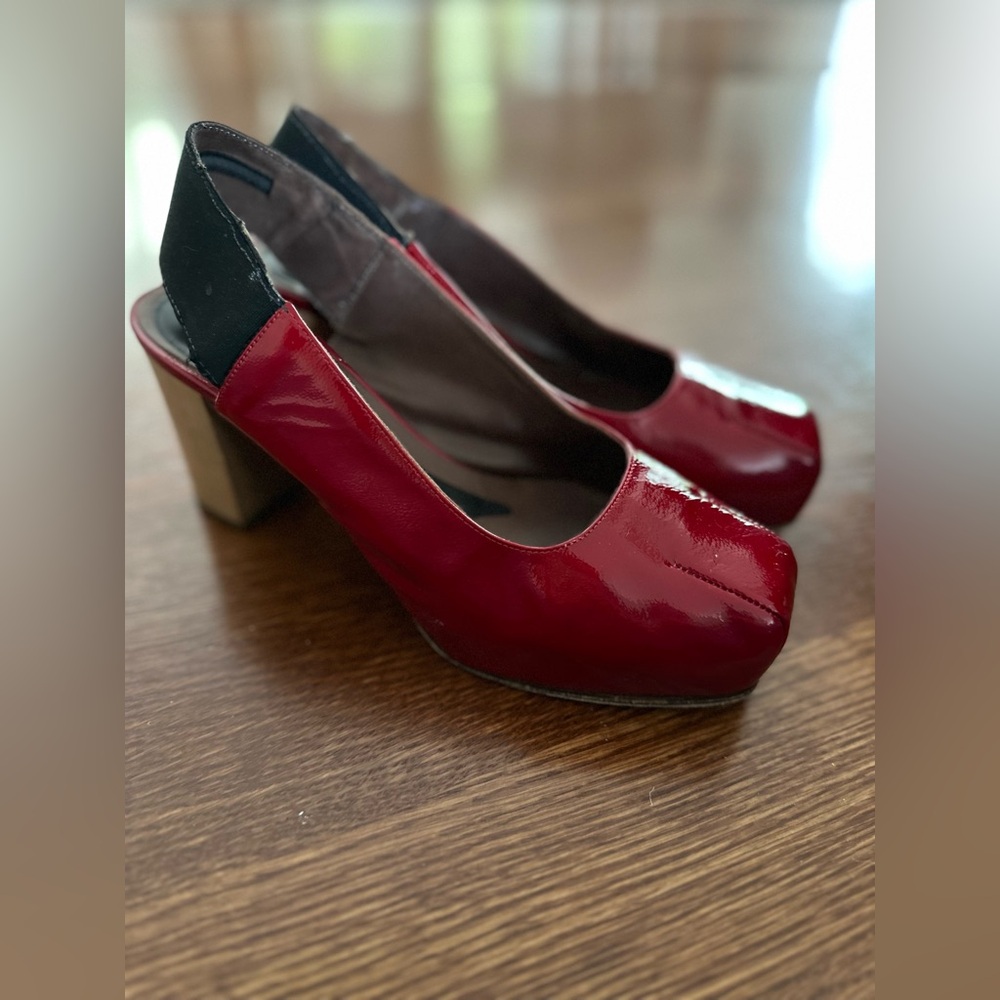 Marni Red and Black Block Heel Slingback Shoes sz 39